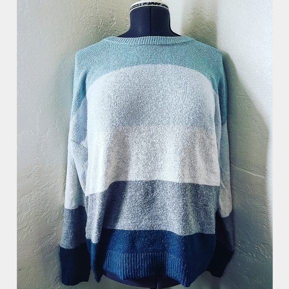 Time & Tru Soft Sweater - Picture 1 of 5